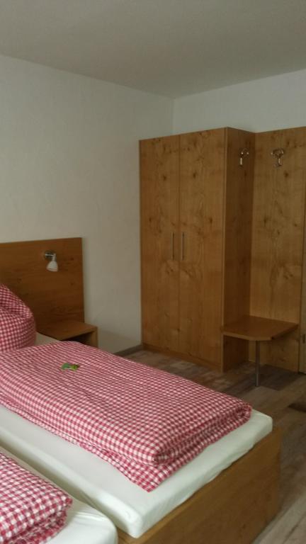 Gaestehaus Engelhard Pension Karbach  Zewnętrze zdjęcie