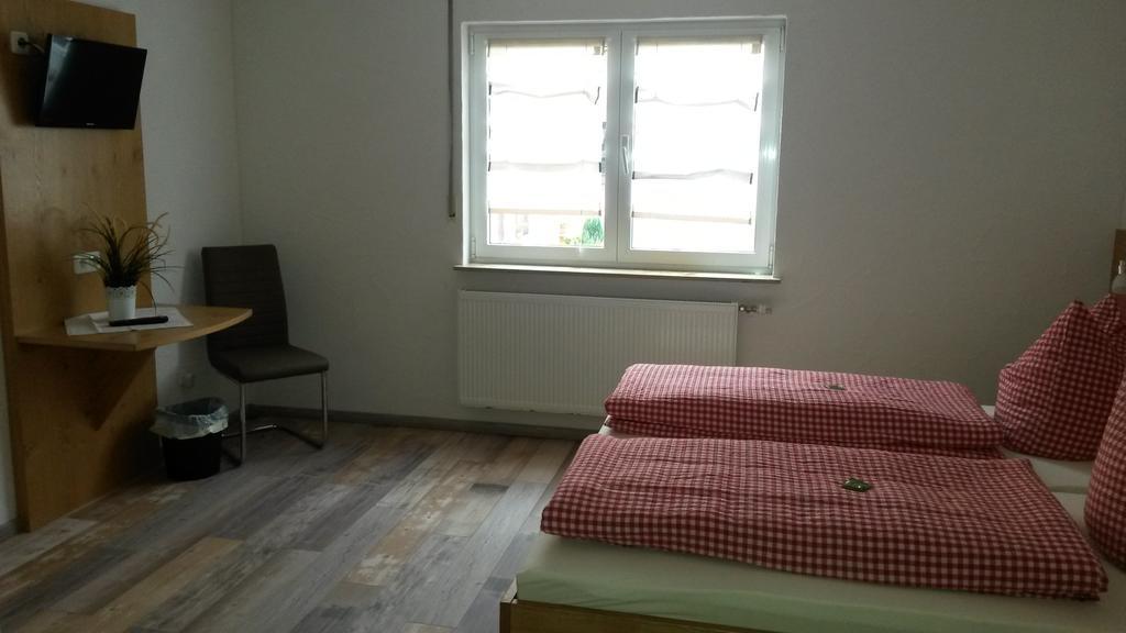 Gaestehaus Engelhard Pension Karbach  Zewnętrze zdjęcie