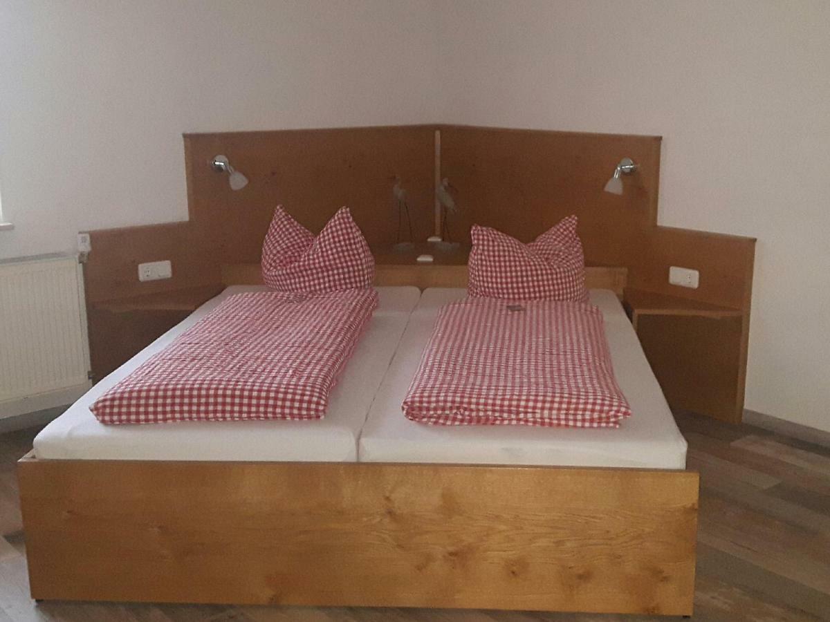Gaestehaus Engelhard Pension Karbach  Zewnętrze zdjęcie