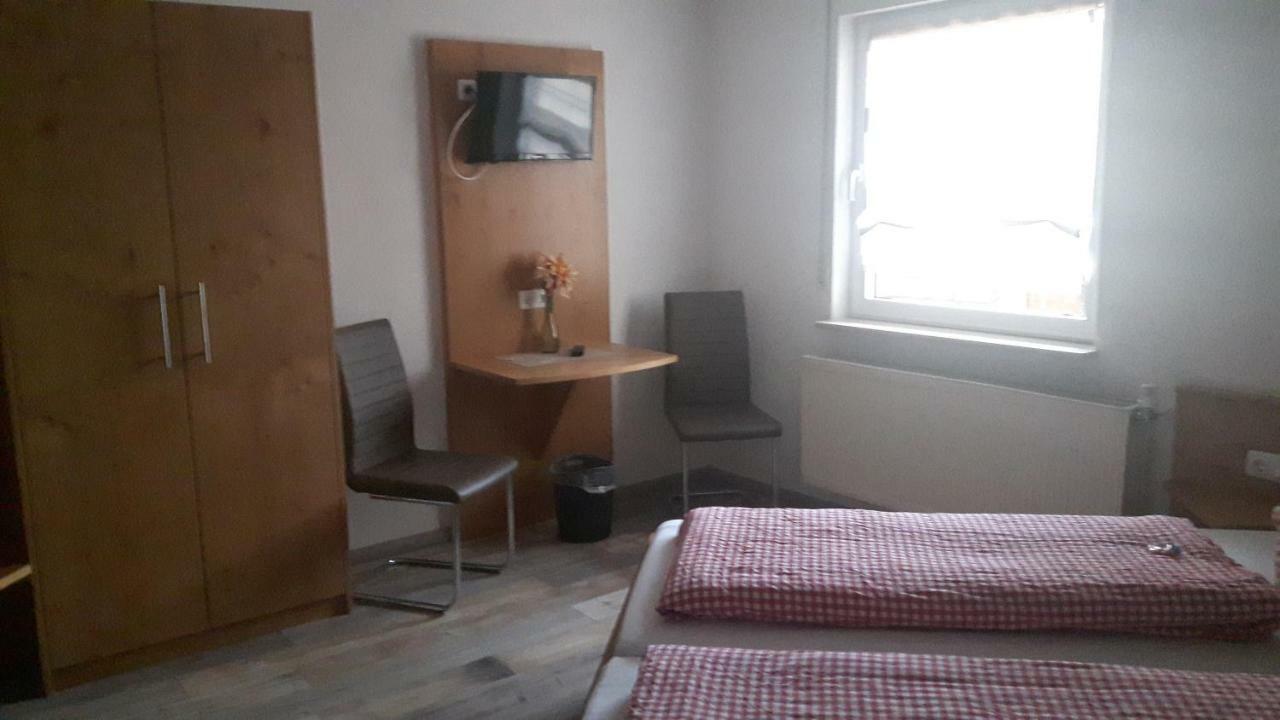 Gaestehaus Engelhard Pension Karbach  Zewnętrze zdjęcie